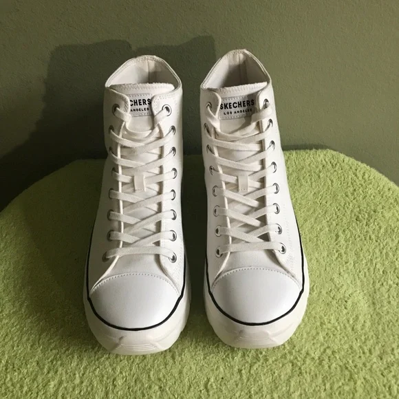 New Skechers Women’s Street Platform Sneaker’s Size 10 - Picture 3 of 13